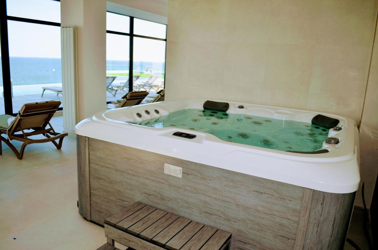 Teona - Infinity Pool & Spa Resort Navodari Bagian luar foto