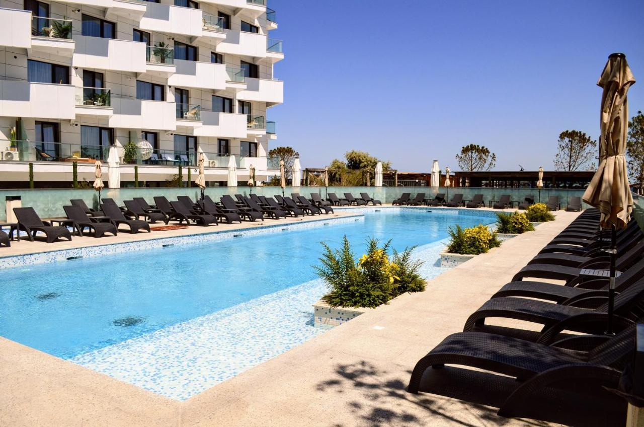 Teona - Infinity Pool & Spa Resort Navodari Bagian luar foto